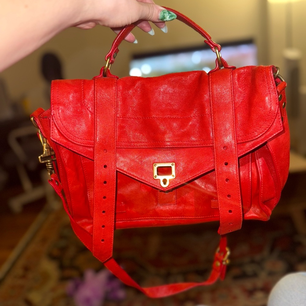 listing-status-banner